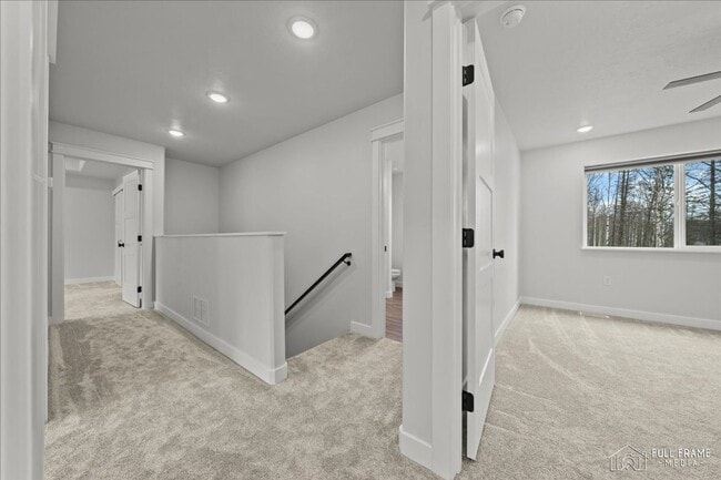 Building Photo - 7442 N Paw St