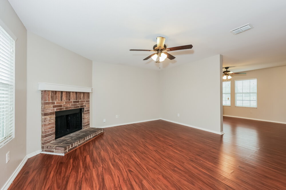 Building Photo - 1054 Graystone Dr