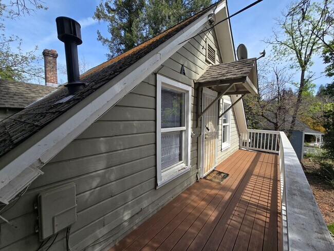 Building Photo - 133