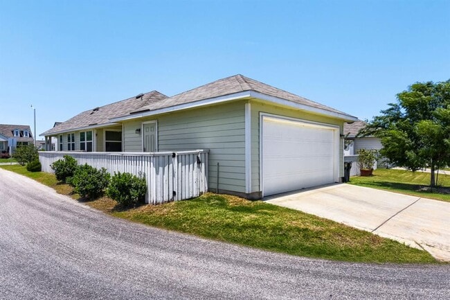 Building Photo - 1310 Goforth Rd
