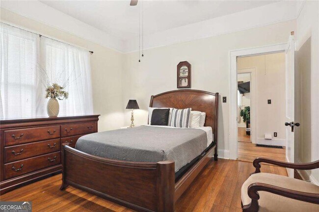 Building Photo - 203 Winter Ave