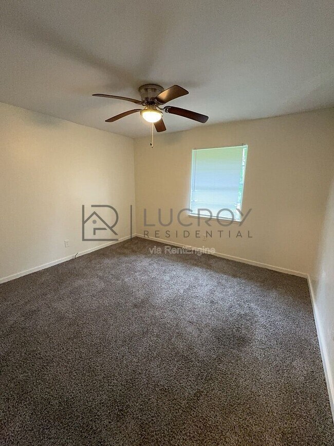Building Photo - 1513 Maria Dr