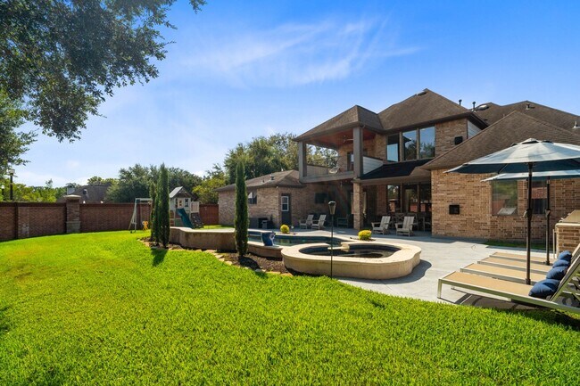 Building Photo - 19214 Noah Arbor Ln