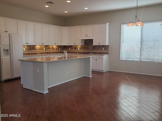 Building Photo - 1790 E Sagittarius Pl