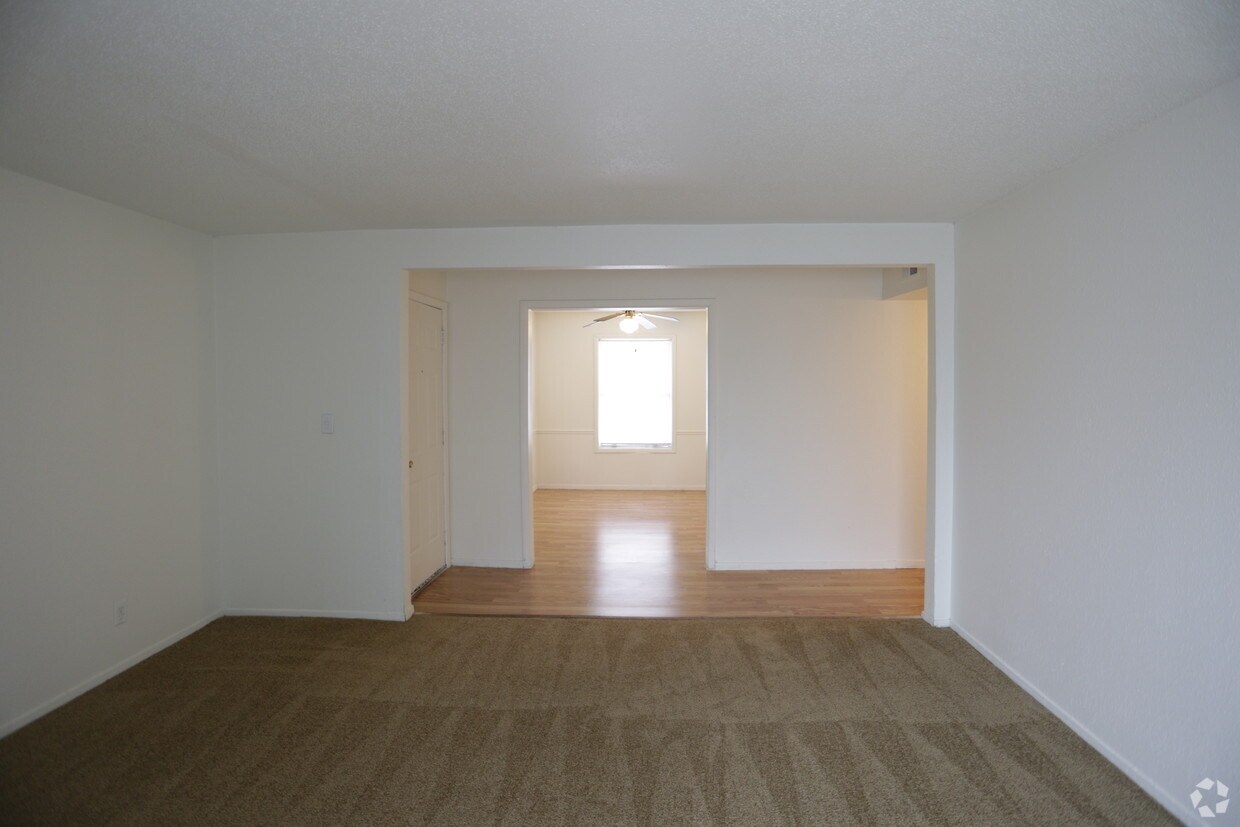 Antioch Crossing Overland Park Ks Apartment Finder
