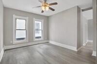 Building Photo - 304 Baker Ave