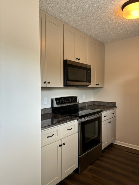 Building Photo - 3913 Whooping Crane Cir