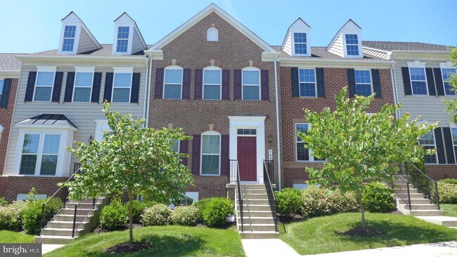 Building Photo - 7600 Willow Bottom Rd