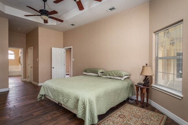 Building Photo - 100 Timber Rock Dr