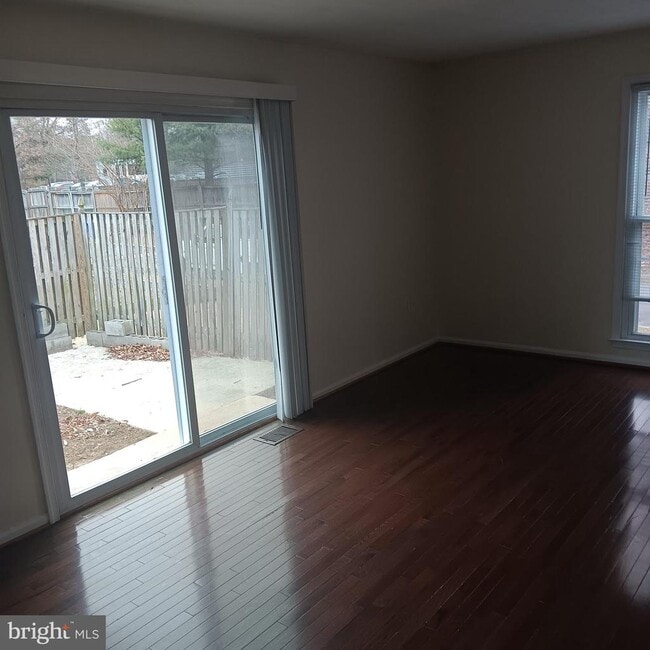 Building Photo - 14914 Belle Ami Dr