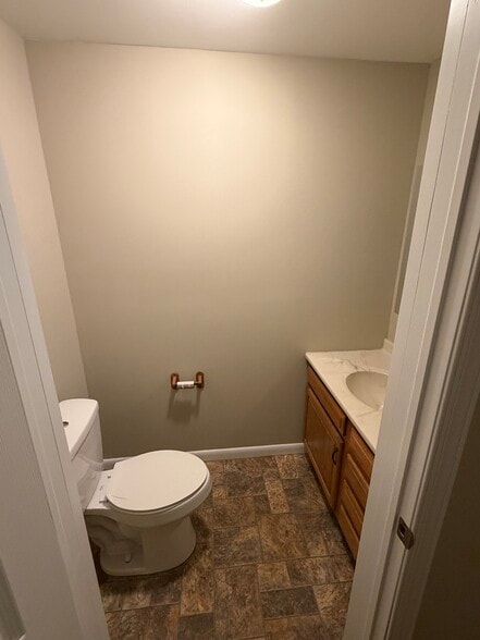 Building Photo - 1017 Pine St