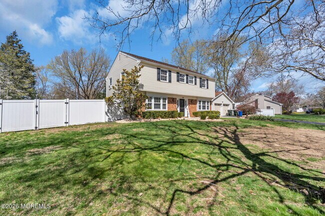 Building Photo - 22 Collingwood Rd