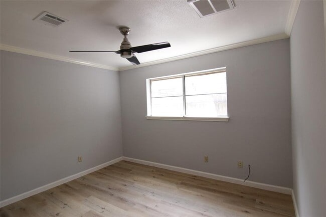 Building Photo - 2111 Adams St