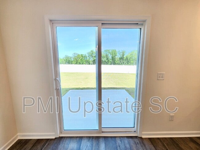 Building Photo - 6043 Willutuck Dr
