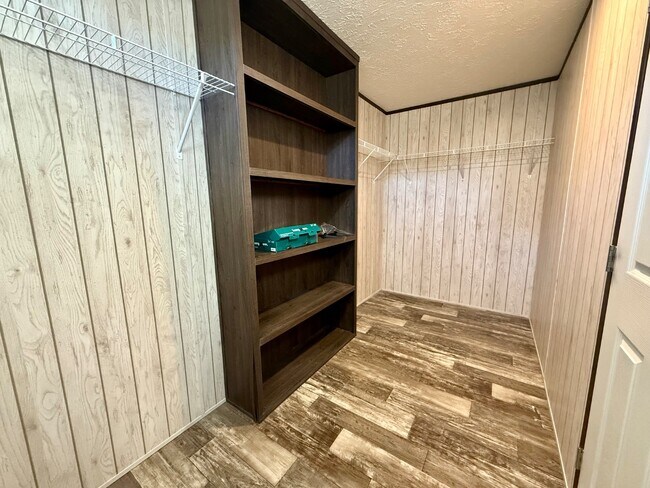 Building Photo - 1209 Pleasant Hill Church Rd