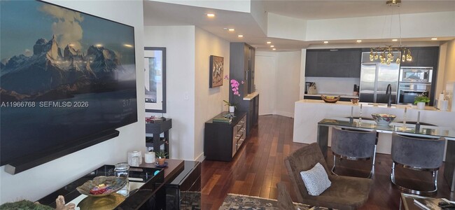 Building Photo - 400 Alton Rd