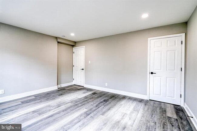 Building Photo - 160 East St