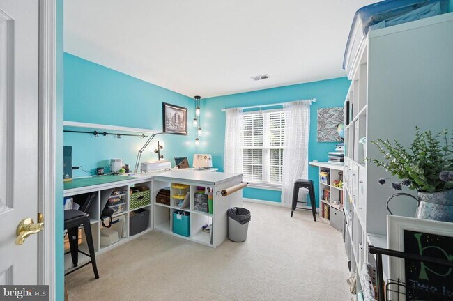 Building Photo - 753 Bonnie Ridge Dr NE