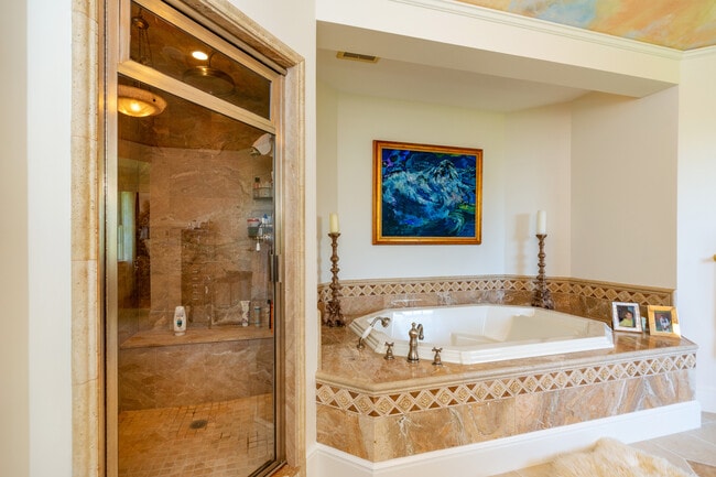 Building Photo - 3 Barclay Sq