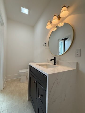 Building Photo - "Spacious 3-Bed, 3.5-Bath in the heart of East Nash