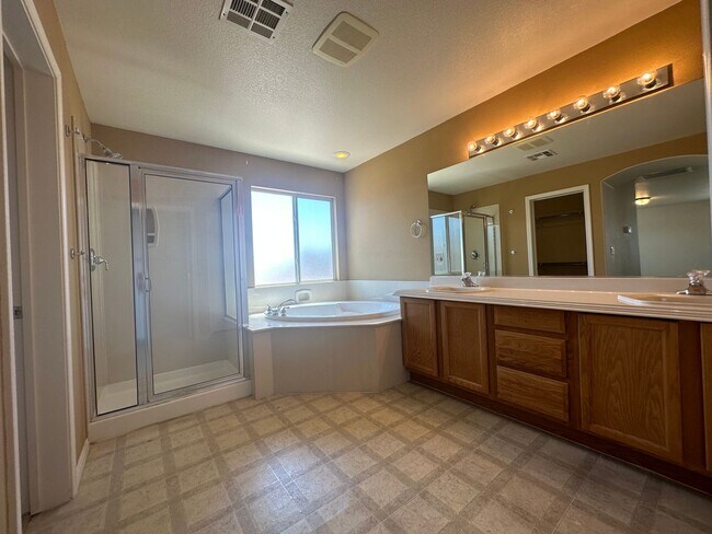 Building Photo - Spacious SW two story in a gated community!