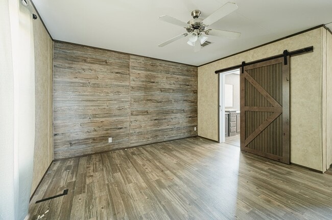 Building Photo - 12615 W 61st St