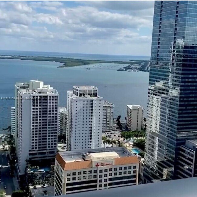 Building Photo - 1300 S Miami Ave