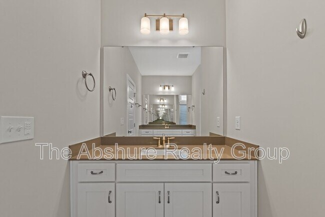 Building Photo - 9120 Dupree Mdw Dr