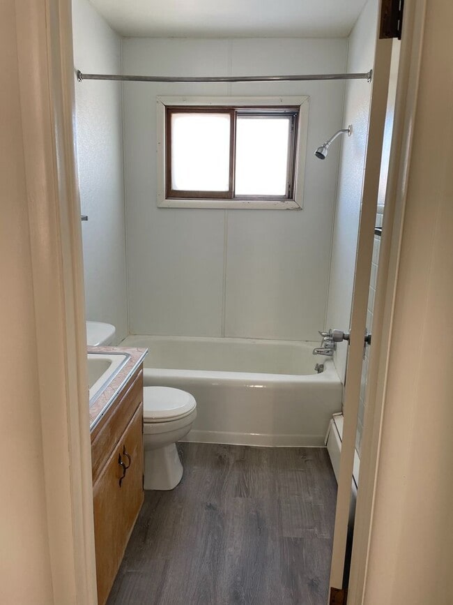 Building Photo - 1307 Wyoming St