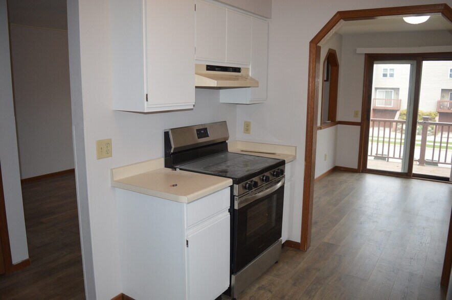 Building Photo - 1237 Sunfield St