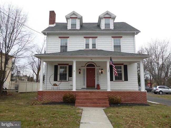 Building Photo - 80 E Main St