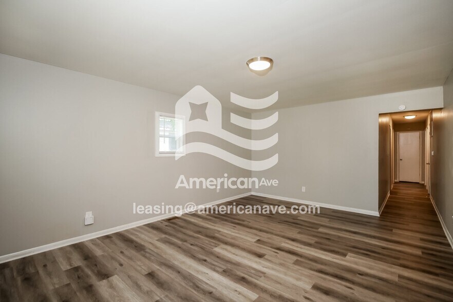 Building Photo - 3201 Ralston Ave