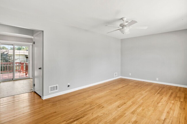 Building Photo - 7215 S 41st Ave
