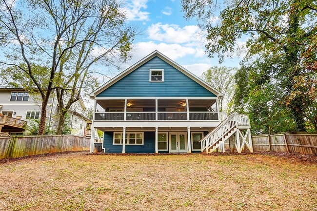 Building Photo - Beautiful Remodeled  Home in Historic Wilmore.