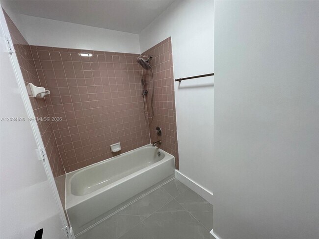 Building Photo - 3325 NW 79th Way