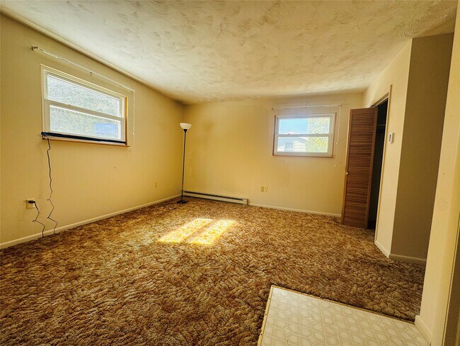 Building Photo - 100 Felters Rd