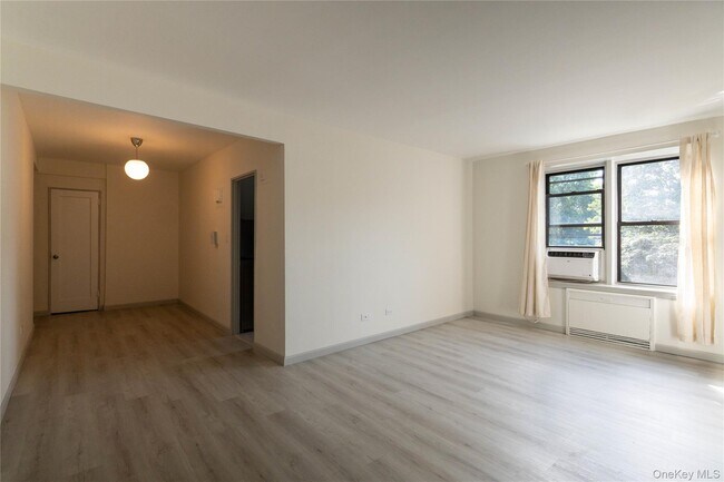 Building Photo - 170-06 Crocheron Ave