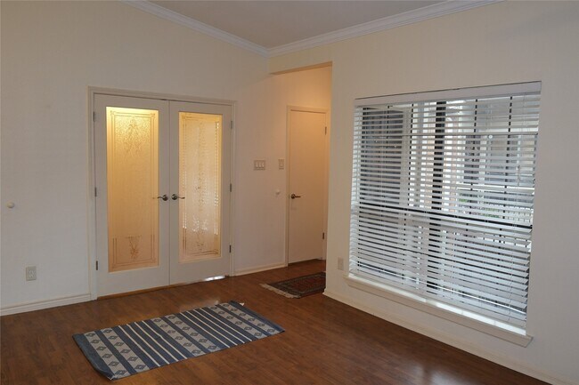 Building Photo - 2001 Bering Dr