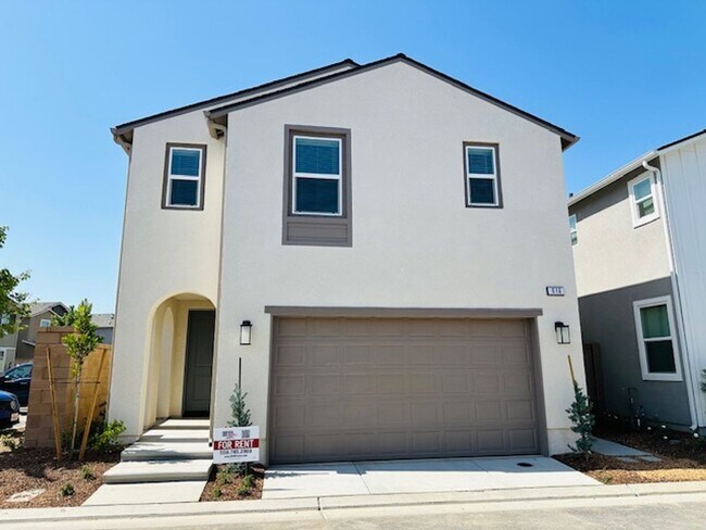 Primary Photo - $2,795 Tesoro Viejo, Award Winning Communi...