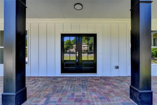 Building Photo - 9135 Fox Trail Ln