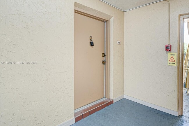 Building Photo - 5102 NW 79th Ave