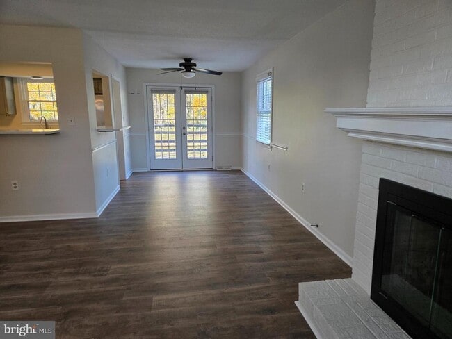 Building Photo - 341 S 26th St