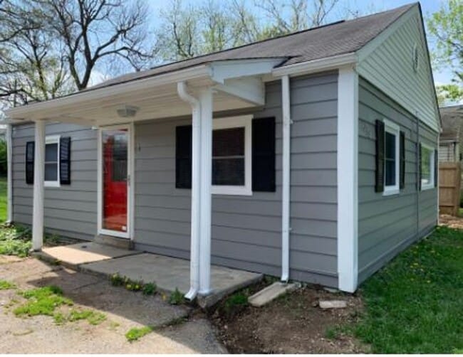 Primary Photo - 1038 Marcellus Dr