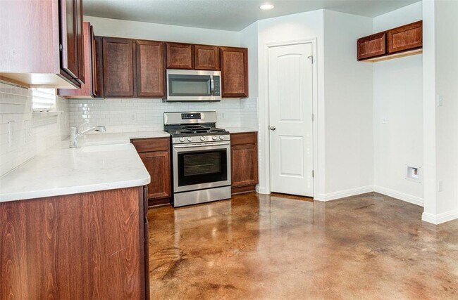 Building Photo - 4527 Graceful Ln