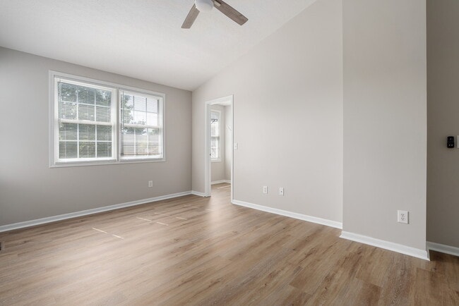 Building Photo - 5384 Winters Run Rd