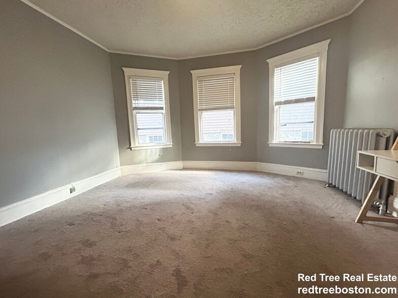 Building Photo - 32 Iffley Rd