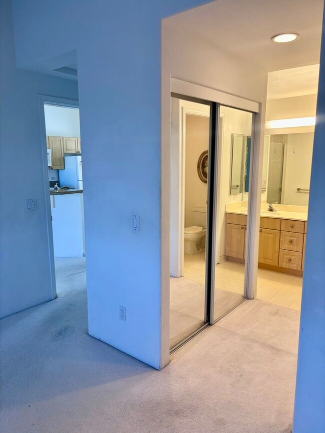 Building Photo - Available now | 2 Bedroom, 2 Bathroom with 2 Assigned Parking Stalls in Kona Sea Ridge