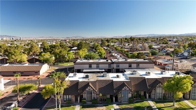 Building Photo - 6544 Ironbark Ln