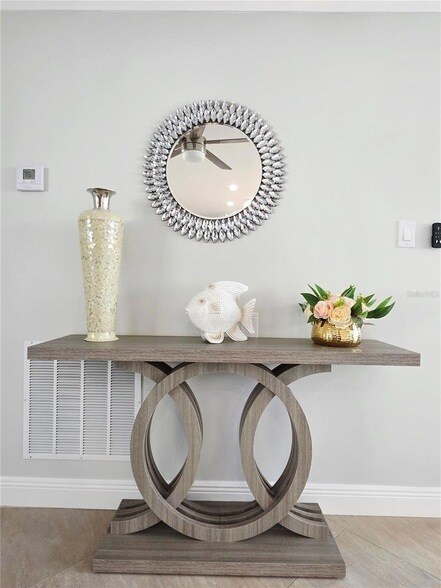 Building Photo - 3435 Overlook Dr NE