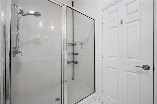 Building Photo - 4986 Bonsai Cir